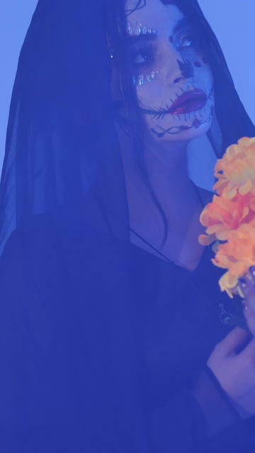 卡特里娜飓风女孩与一束万寿菊花