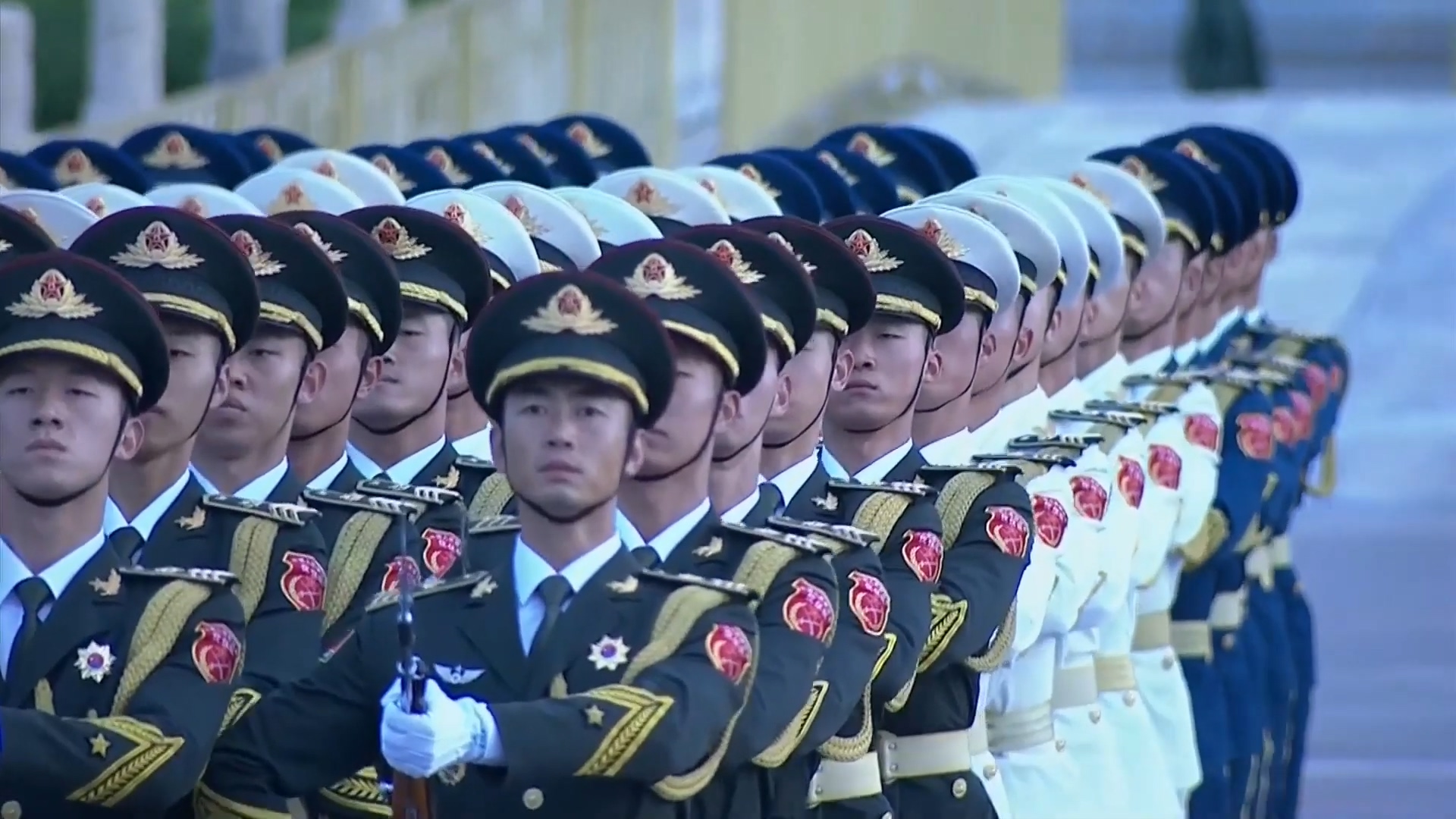 2021年10月1日北京天安门广场升旗仪式国庆节72周年纪念日视频